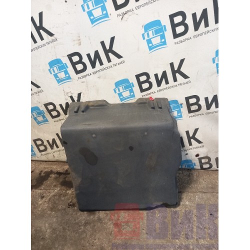 Крышка ящика АКБ Scania P340 126432 (398)