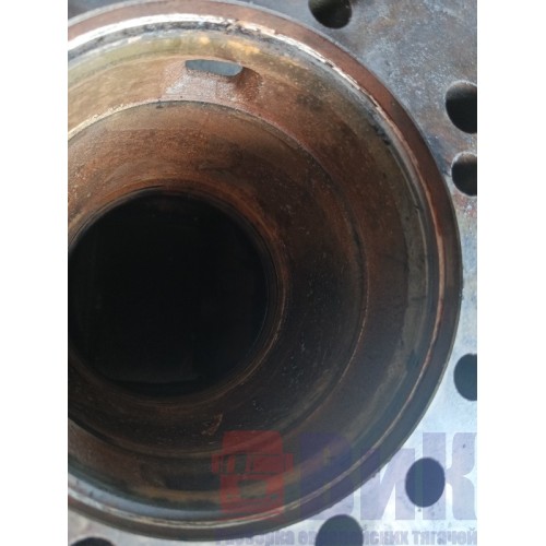 Блок цилиндров двигателя Volvo D12D (433)-11