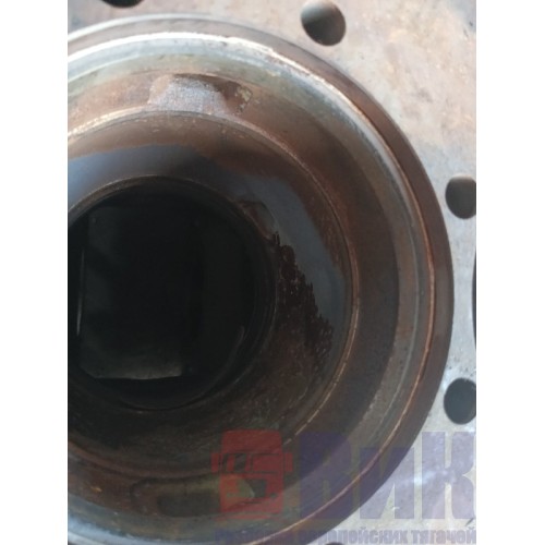 Блок цилиндров двигателя Volvo D12D (433)-8