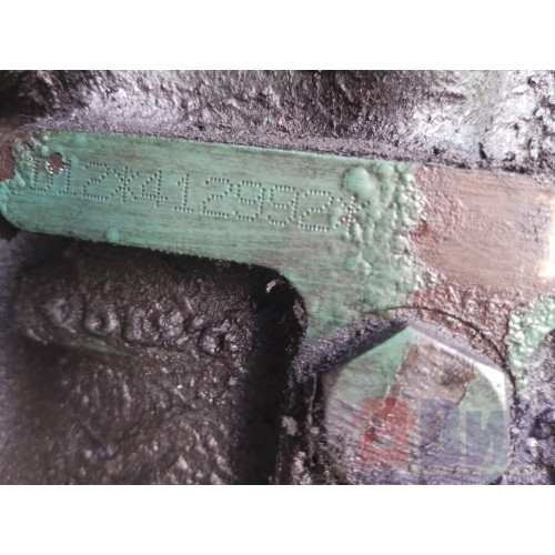 Блок цилиндров двигателя Volvo D12D (433)-7