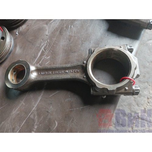 Шатун Renault DCI 420 (410)-3