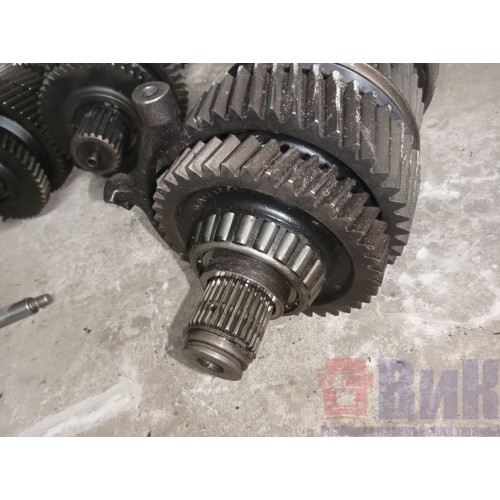 Вторичный вал Mercedes Benz G-210 без шестерни лучевой (801)-5