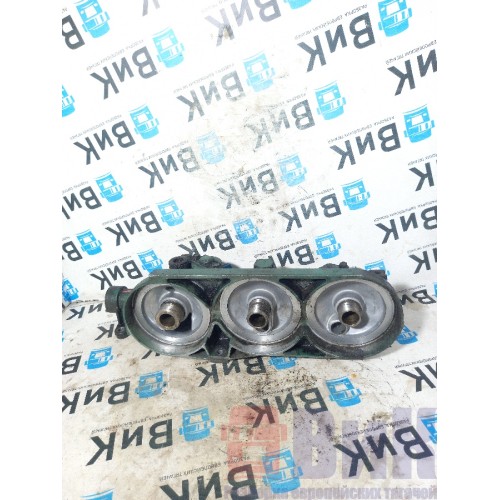 Корпус масляных фильтров Volvo FH12 D12C 257764 (179)-3