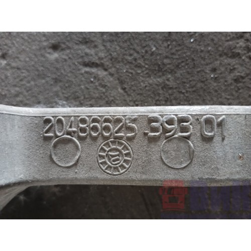 Кронштейн глушителя Volvo/Renault алюминиевый (734)-4