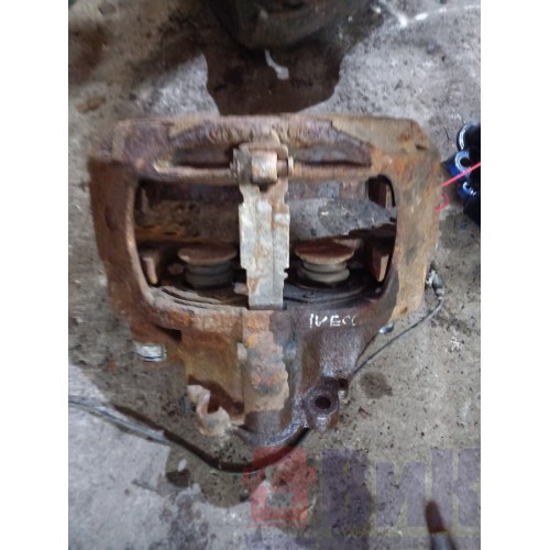 Суппорт Iveco KNORR задний LH (207)