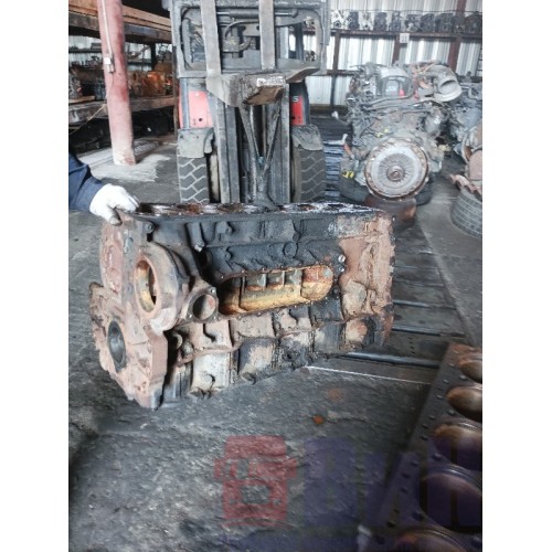 Блок цилиндров двигателя Iveco Cursor 10 Е3 (183)-9