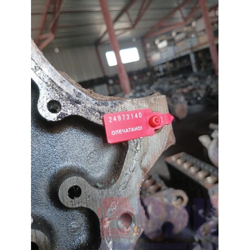 Блок цилиндров двигателя Volvo D13A (140)-3