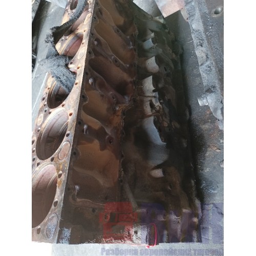 Блок цилиндров двигателя Volvo D13A (140)-6