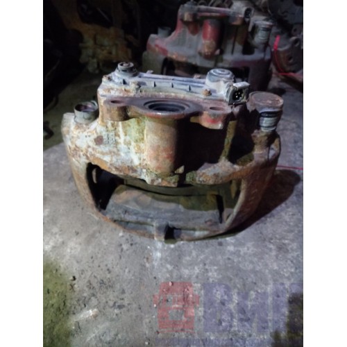 Суппорт Iveco KNORR передний LH (298)