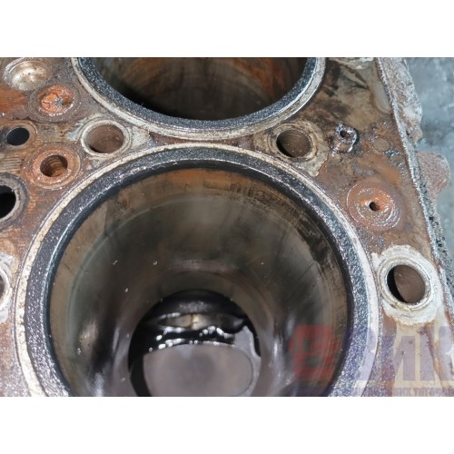 Блок цилиндров двигателя Iveco Cursor 8 (112)-6