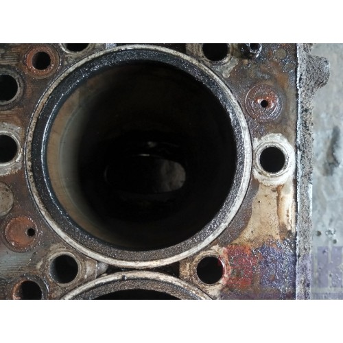 Блок цилиндров двигателя Iveco Cursor 8 (112)-13