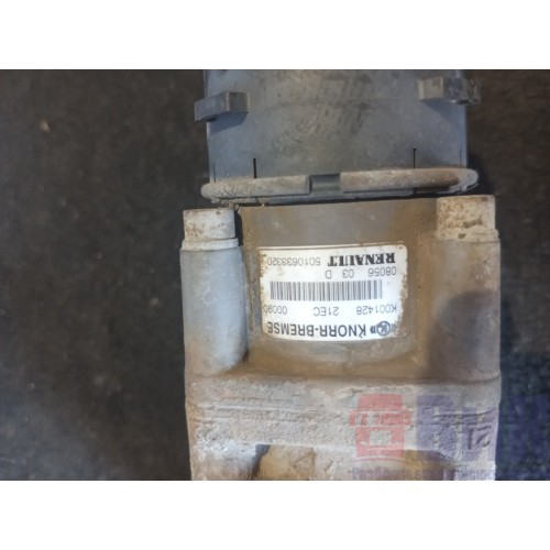 Кран главный тормозной Renault Magnum 010884 (095)-5