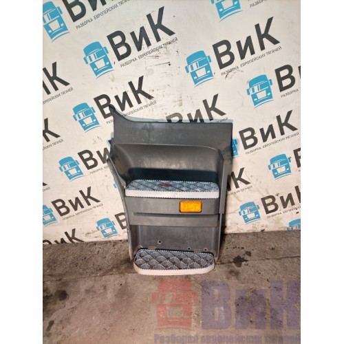 Подножка основная Scania R340 402962 RH (896)
