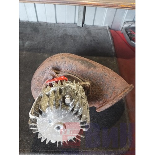 Клапан горного тормоза Volvo D12A в сборе с улиткой (085)