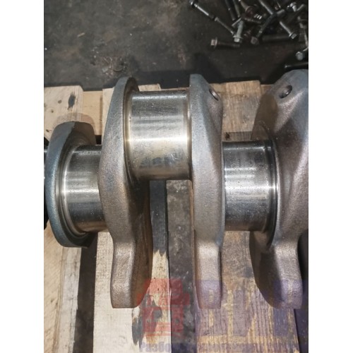 Коленчатый вал (коленвал) Volvo D12A (065)-3