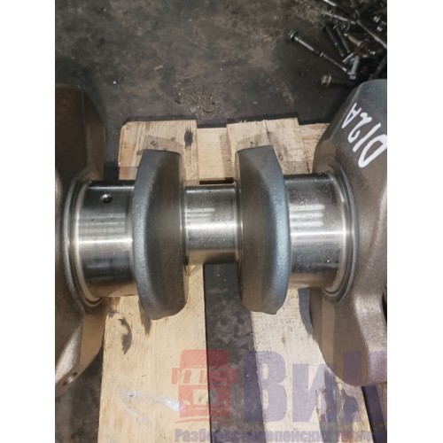 Коленчатый вал (коленвал) Volvo D12A (065)-5