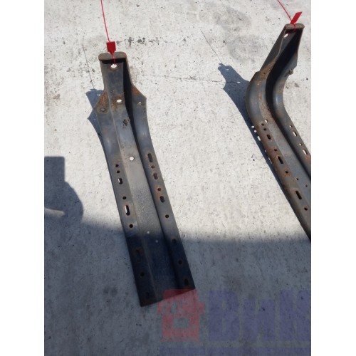 Кронштейн ящика АКБ DAF 95 (953)