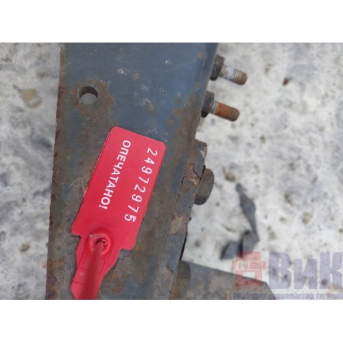 Кронштейн переднего крыла DAF 105 передний LH (975)-3