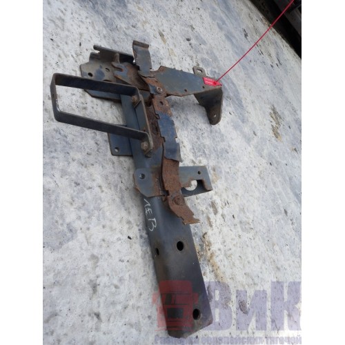 Кронштейн переднего крыла DAF 105 передний LH (975)-1