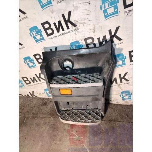 Подножка основная Scania P380 023941 LH (703)