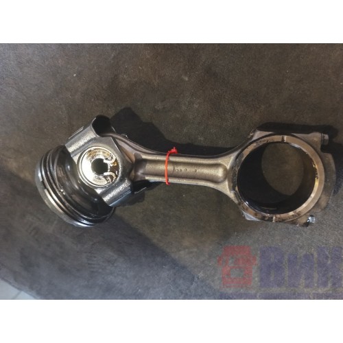 Шатун Renault DXI 11 в сборе с поршнем (010)-9