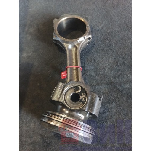 Шатун Renault DXI 11 в сборе с поршнем (011)-1