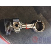 Шатун Renault DXI 11 в сборе с поршнем (013)