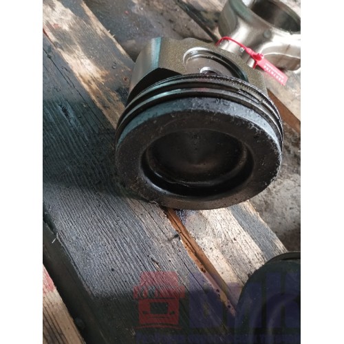 Шатун Renault DXI 13 в сборе с поршнем (156)-3