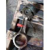 Шатун Renault DXI 13 в сборе с поршнем (155)