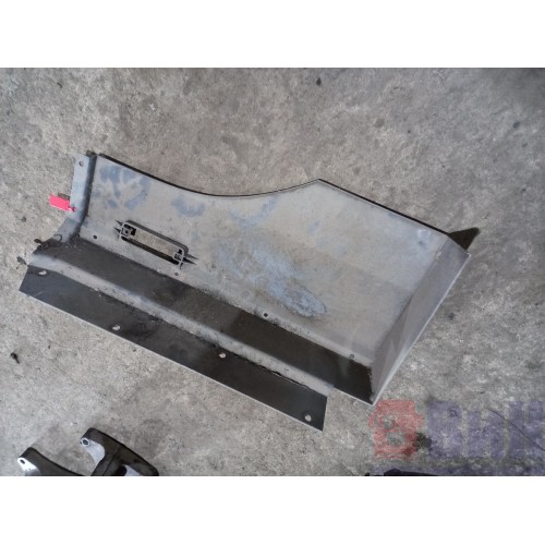 Продолжение кабины DAF 85 CF без поворотника LH (252)-3