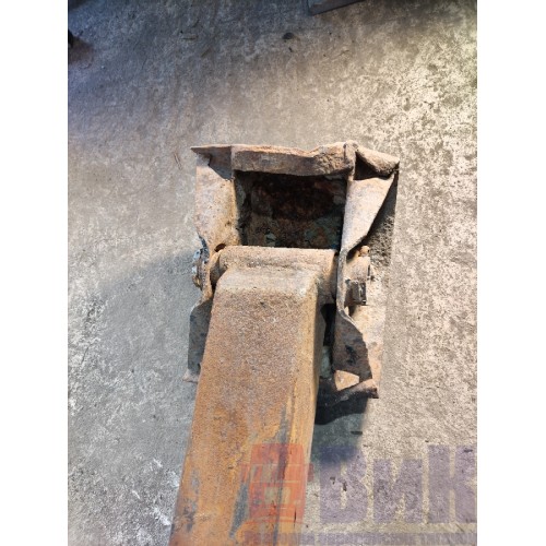 Лапа полуприцепа Narko 014178 с деф. (333)-1