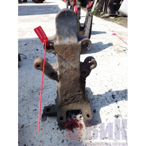 Кронштейн пневмоподушек Scania передний RH (246)-4