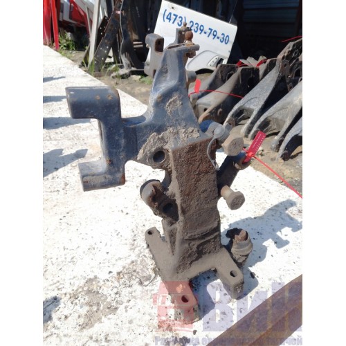 Кронштейн пневмоподушек Scania передний LH (247)-1