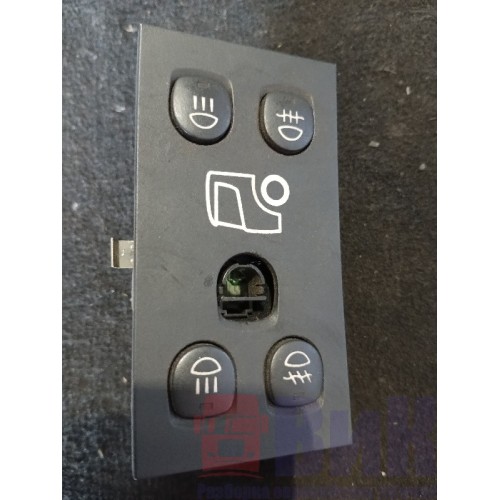 Блок включения света Scania без одной клавиши (588)