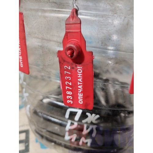 Прижим форсунки Renault Midlum DXI-7 (372) *-1