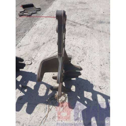 Кронштейн МФЦ Mercedes RH (213)-4