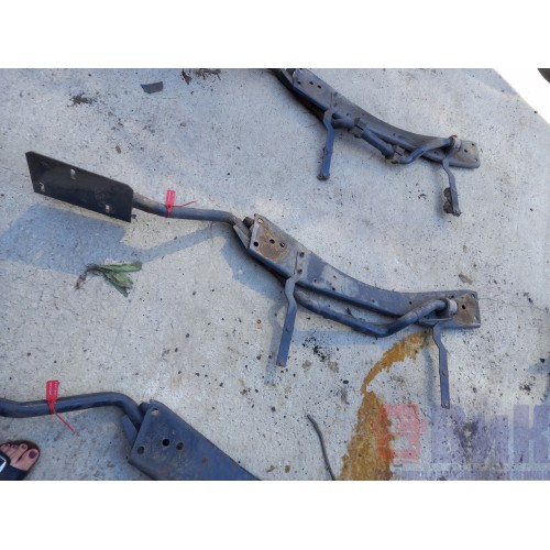 Кронштейн корпуса воздушного фильтра Volvo FH (803)