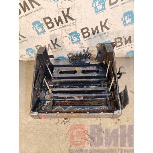 Ящик АКБ MAN TGS (узкий) 040584 (164)