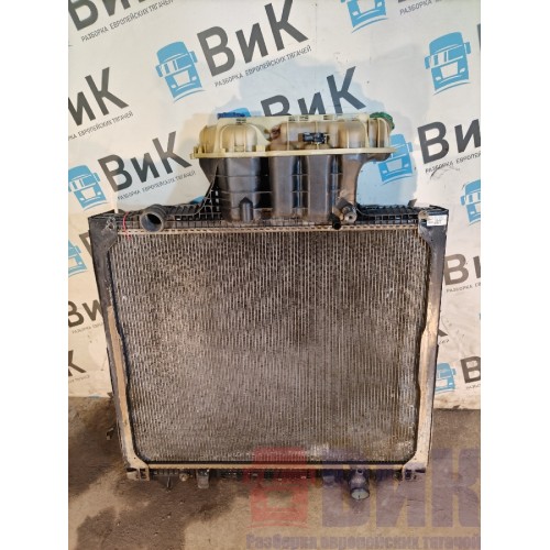 Радиатор основной MAN TGS 18.440 035329 с датчиком (143)