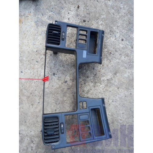 Накладка на панель приборов Scania 5 P340 626321 в сборе (843)