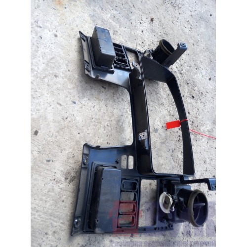 Накладка на панель приборов Scania 5 P340 626321 в сборе (843)-1