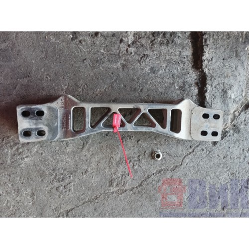 Кронштейн КПП Scania 5 GRS895R (857)