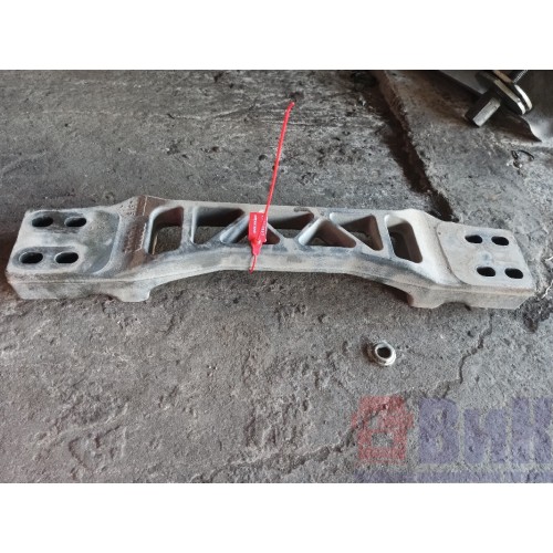 Кронштейн КПП Scania 5 GRS895R (857)-5