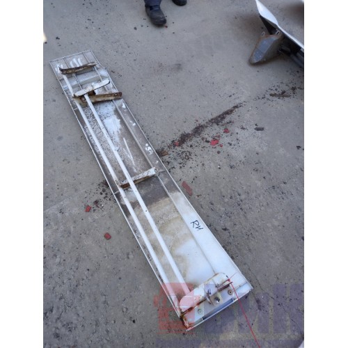 Спойлер кабины MAN ш.к. боковой RH деф. (955)-3