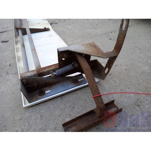 Спойлер кабины MAN ш.к. боковой RH неориг. (956)-4