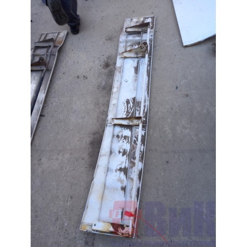 Спойлер кабины MAN ш.к. боковой LH (958)-2