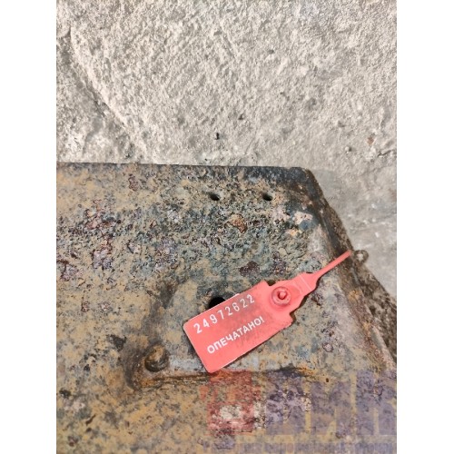 Кронштейн полукрыла Scania R 420 037773 задний передний LH (622)-2