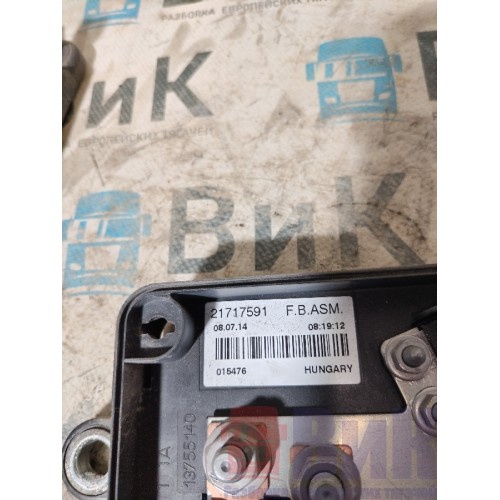 Коробка распределительная Volvo FH 4 704890 с предохранителями (520)-1