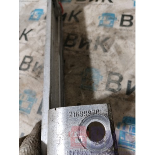 Кронштейн трапика Volvo FH 4 704890 (547)-1