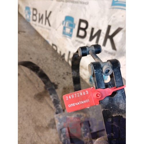 Кронштейн ресивера Volvo FH 4 704890 в сборе с хомутами (483)-2